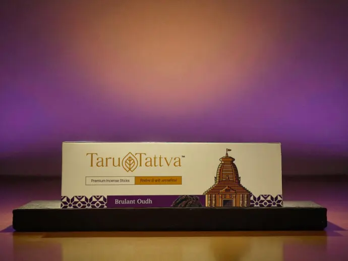 75+ Minute Burn Time Brulant Oudh Incense Sticks | Pack of 45 | Upcycled Temple Flowers Agarbatti | Charcoal-Free for Luxury Home Fragrance